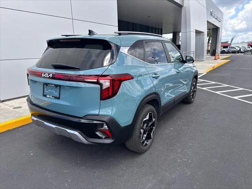 2024 Kia Seltos EX