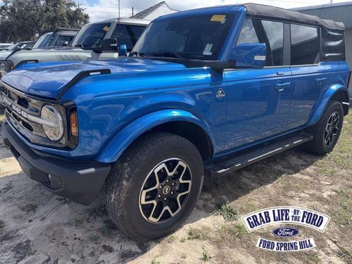 2023 Ford Bronco Outer Banks