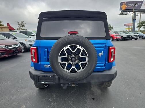 2023 Ford Bronco Outer Banks