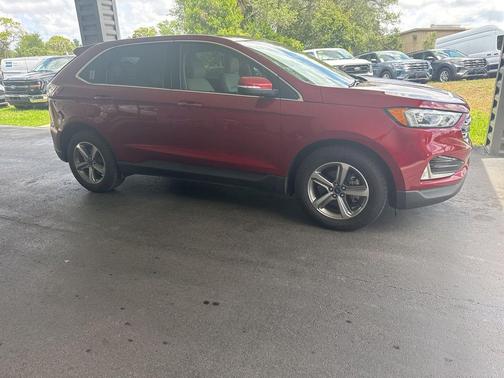 RUBY RED METALLIC TINTED CC 2019 Ford Edge SEL
