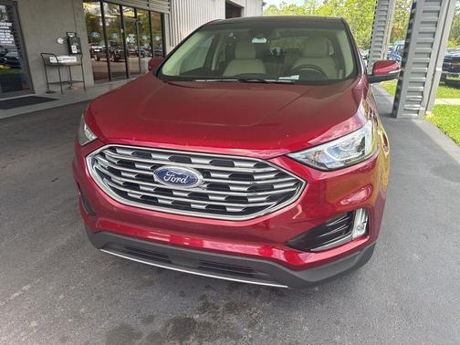 RUBY RED METALLIC TINTED CC 2019 Ford Edge SEL
