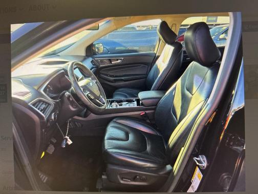 2020 Ford Edge Titanium