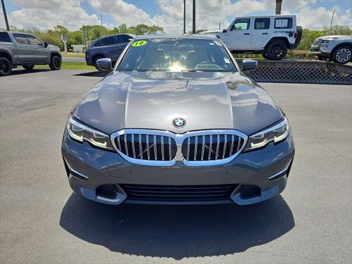 2019 BMW 330 330i