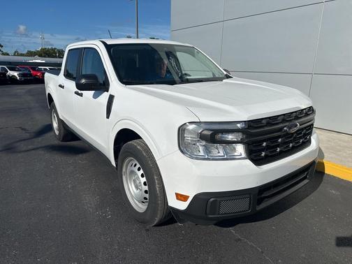 2024 Ford Maverick XL