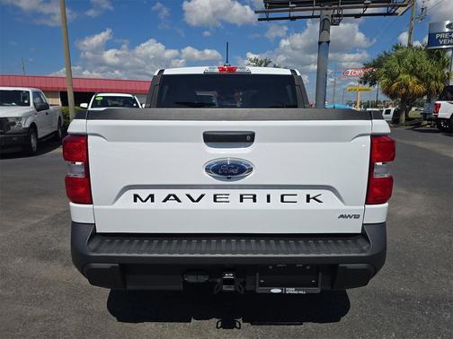 2024 Ford Maverick XL