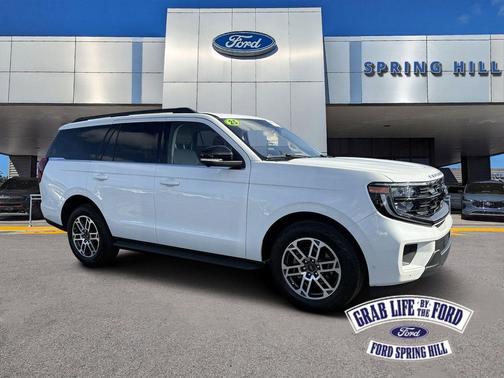 STAR WHITE MET TRI-COAT 2025 Ford Expedition Active
