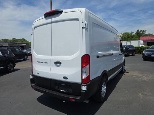 2022 Ford Transit-250 Base