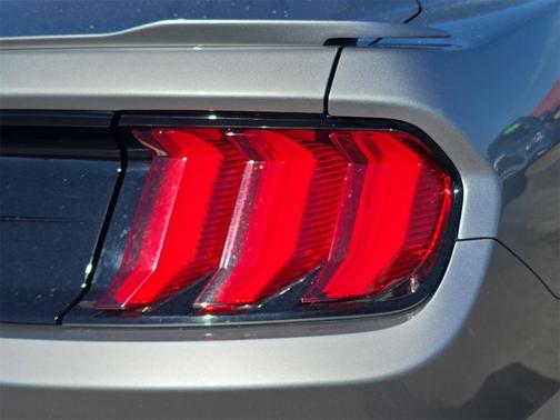 2023 Ford Mustang GT Premium