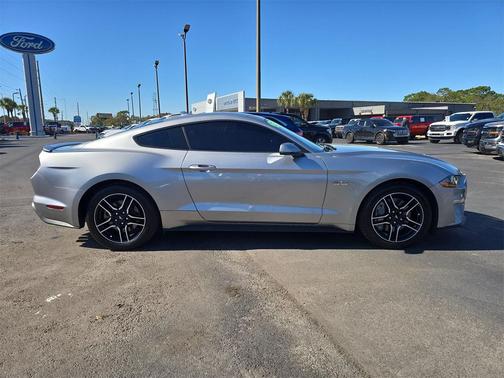 2023 Ford Mustang GT Premium