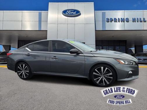 2021 Nissan Altima SR FWD