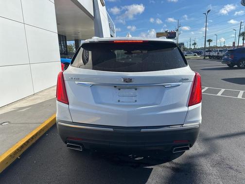 2018 Cadillac XT5 Premium Luxury