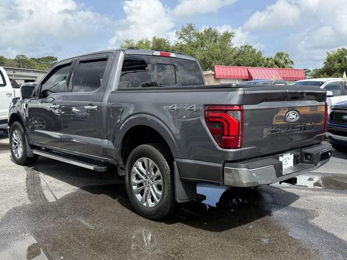 CARBONIZED GRAY METALLIC 2025 Ford F-150 Lariat