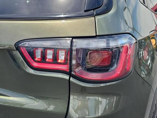 2021 Jeep Compass 80th Special Edition