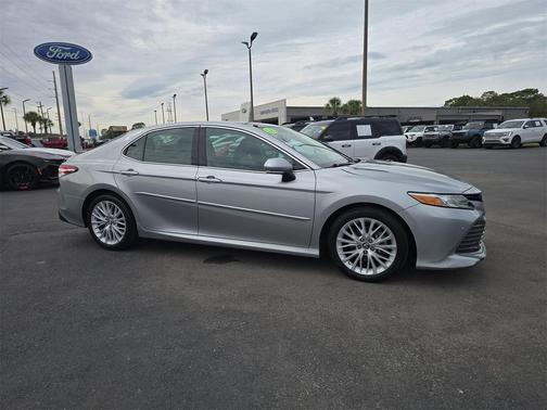 2018 Toyota Camry XLE