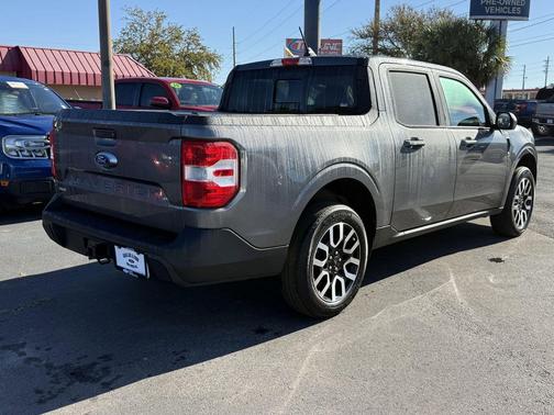 CARBONIZED GRAY METALLIC 2023 Ford Maverick Lariat