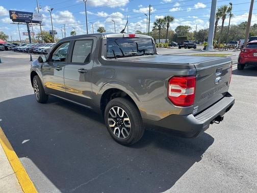 2023 Ford Maverick Lariat