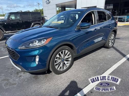 DARK PERSIAN GREEN METALLIC 2020 Ford Escape Titanium