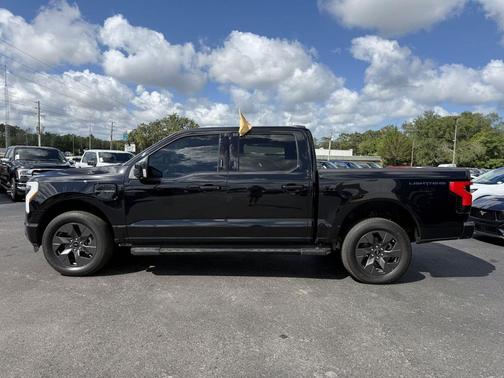 AGATE BLACK METALLIC 2023 Ford F-150 Lightning LARIAT