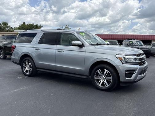 ICONIC SILVER METALLIC 2024 Ford Expedition Max Limited