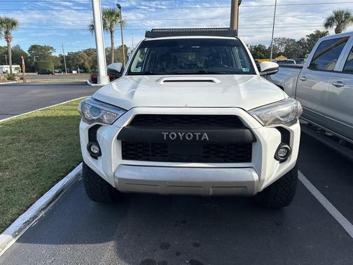 2022 Toyota 4Runner TRD Off Road