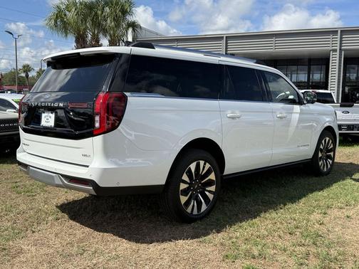 STAR WHITE MET TRI-COAT 2025 Ford Expedition Max Platinum