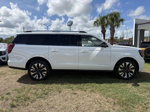 STAR WHITE MET TRI-COAT 2025 Ford Expedition Max Platinum