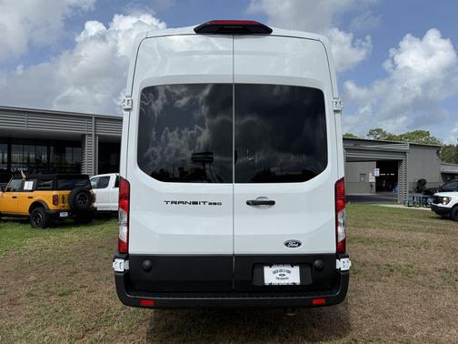 OXFORD WHITE 2026 Ford Transit-350 Base