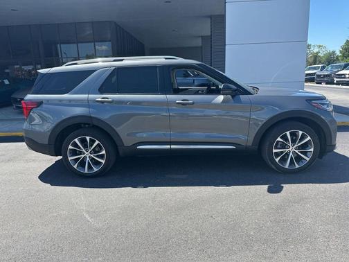 CARBONIZED GRAY METALLIC 2025 Ford Explorer Platinum