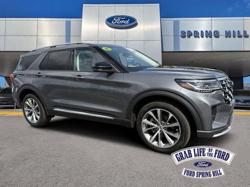 CARBONIZED GRAY METALLIC 2025 Ford Explorer Platinum