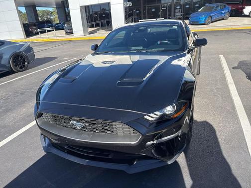 2020 Ford Mustang EcoBoost Premium