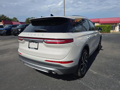 2023 Lincoln Corsair Reserve