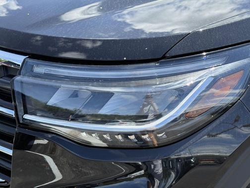 AGATE BLACK METALLIC 2026 Ford Explorer Active