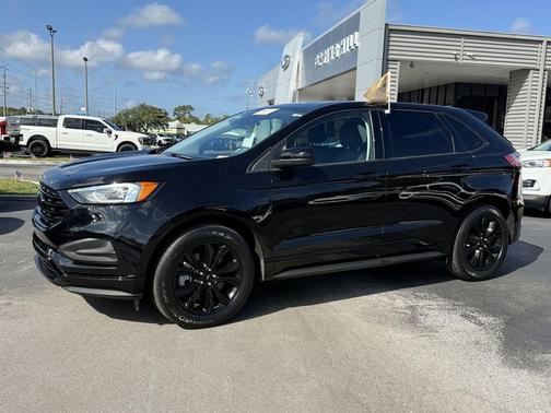AGATE BLACK METALLIC 2023 Ford Edge SE