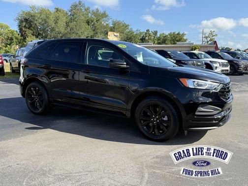 AGATE BLACK METALLIC 2023 Ford Edge SE