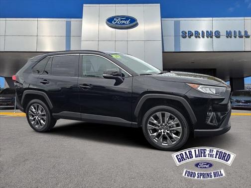 2020 Toyota RAV4 XLE Premium