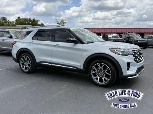 SPACE WHITE METALLIC 2025 Ford Explorer Platinum