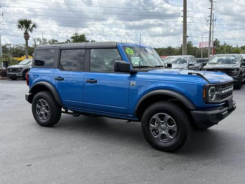 VELOCITY BLUE METALLIC 2025 Ford Bronco Big Bend
