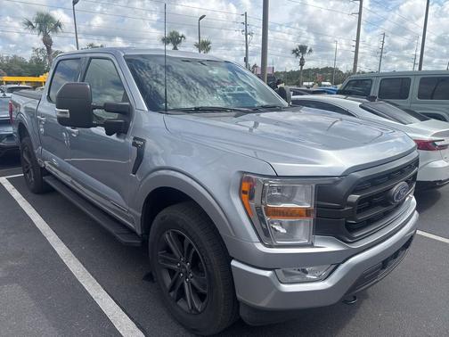 ICONIC SILVER METALLIC 2022 Ford F-150 XLT