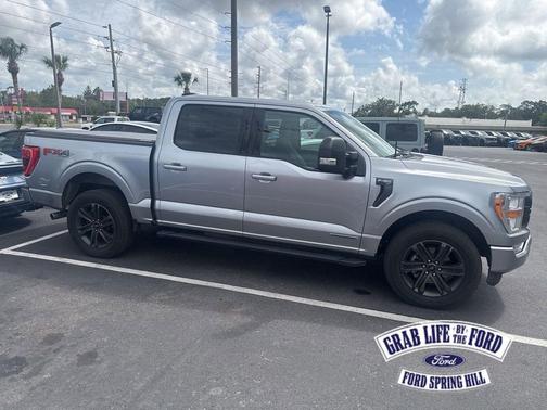 ICONIC SILVER METALLIC 2022 Ford F-150 XLT