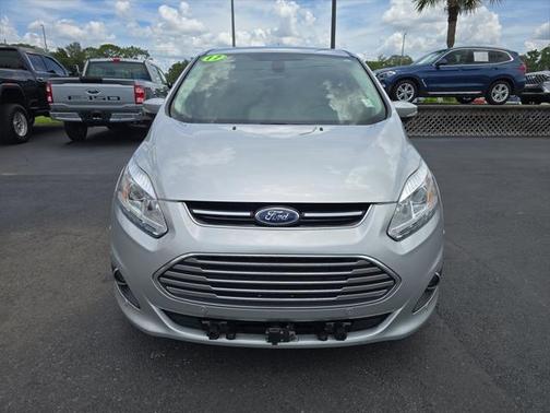 2017 Ford C-Max Energi Titanium