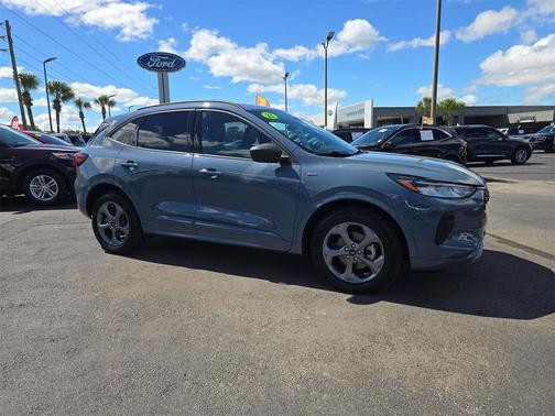 2023 Ford Escape ST-Line