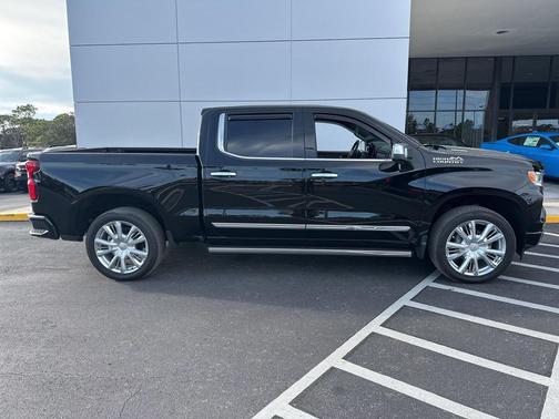 2025 Chevrolet Silverado 1500 High Country