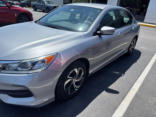 Lunar Silver Metallic 2016 Honda Accord LX
