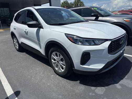 OXFORD WHITE 2023 Ford Escape Active