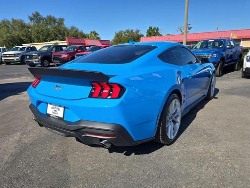 2024 Ford Mustang EcoBoost