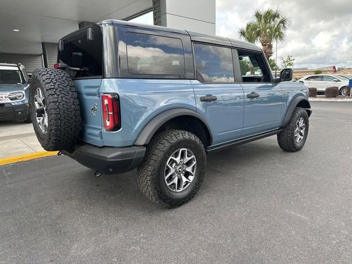 AZURE GRAY MET TRI-COAT 2025 Ford Bronco Badlands