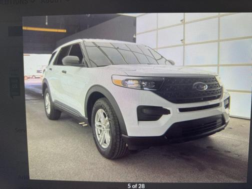 2023 Ford Explorer Base