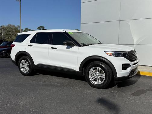 2023 Ford Explorer Base