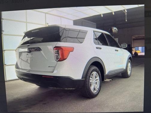 2023 Ford Explorer Base