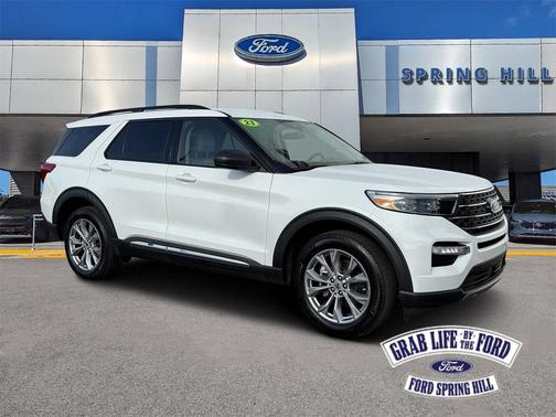 2023 Ford Explorer XLT